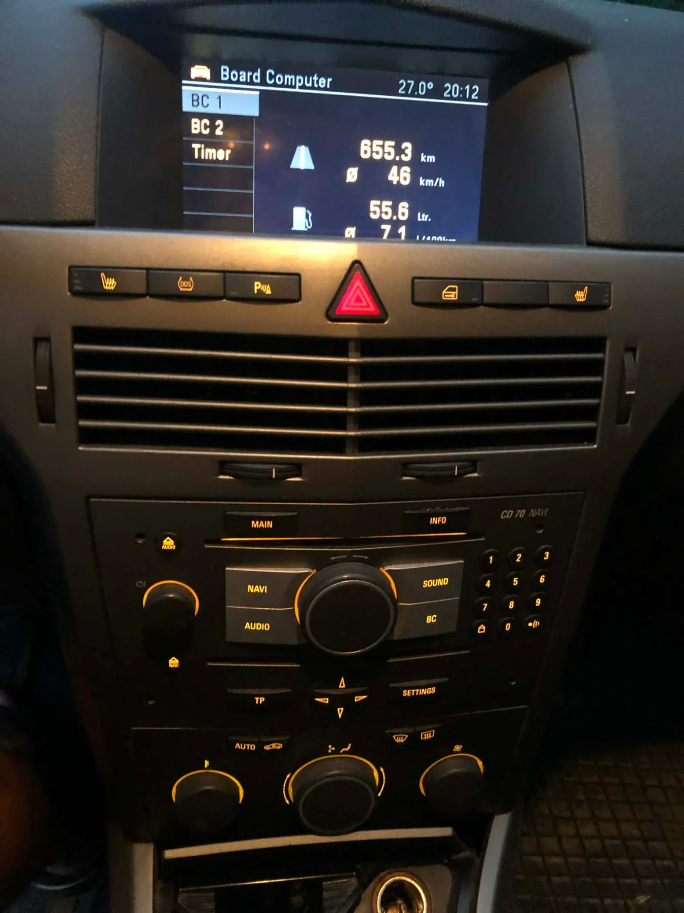 Opel Astra 1.9 CDTI, снимка 9 - Автомобили и джипове - 53927928