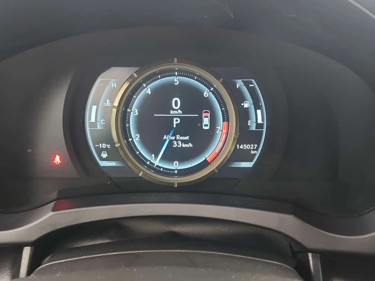 Lexus IS 350  F SPORT /CARFAX/2 Ключа/Червена Кожа/Шибедах/, снимка 9 - Автомобили и джипове - 54038911