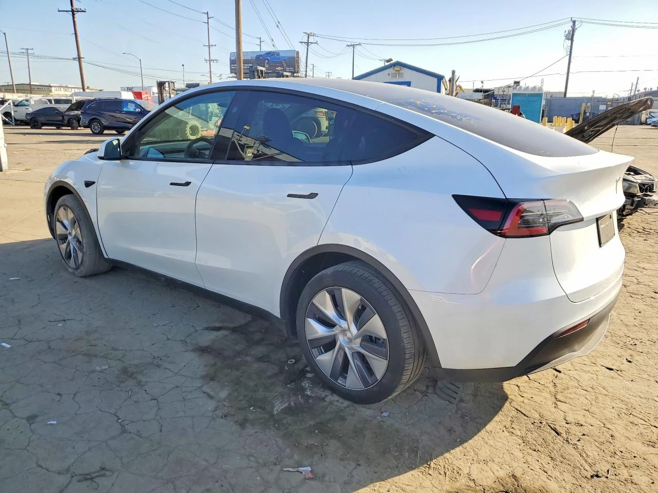 Tesla Model Y DUAL MOTOR LONG RANGE AWD ТЕРМОПОМПА* АВТОПИЛОТ* , снимка 2 - Автомобили и джипове - 54229160