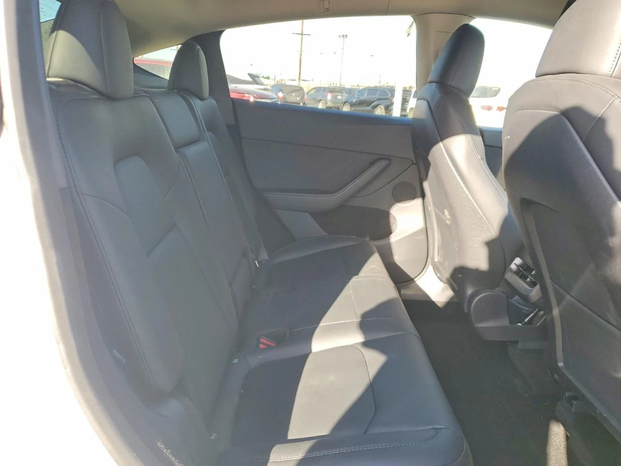 Tesla Model Y DUAL MOTOR LONG RANGE AWD ТЕРМОПОМПА* АВТОПИЛОТ* , снимка 10 - Автомобили и джипове - 54229160