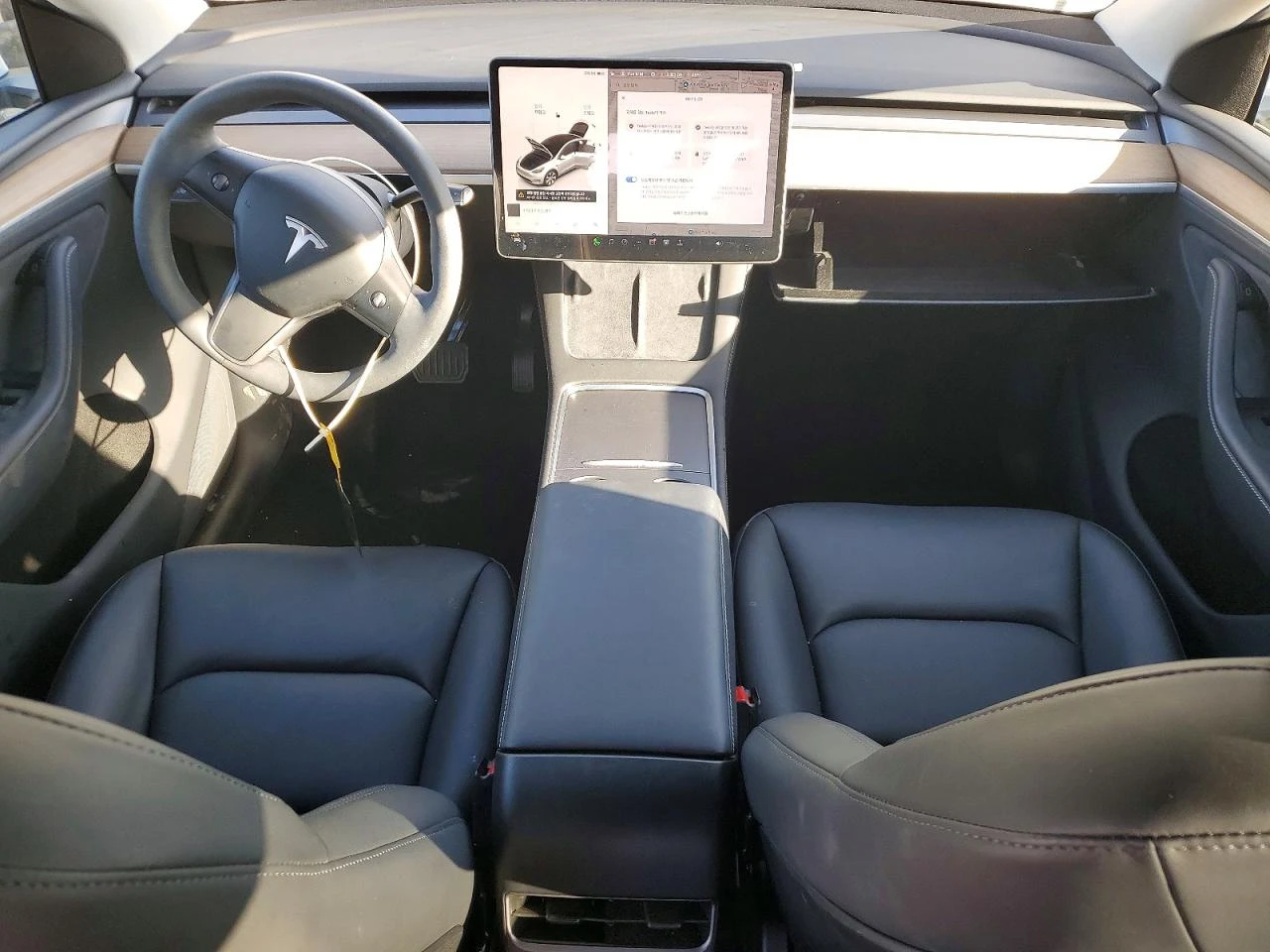 Tesla Model Y DUAL MOTOR LONG RANGE AWD ТЕРМОПОМПА* АВТОПИЛОТ* , снимка 8 - Автомобили и джипове - 54229160