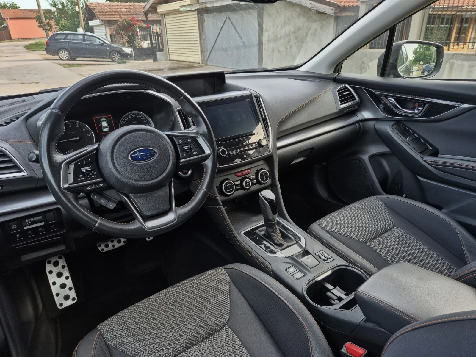 Subaru XV 2.0i 4WD АВТОМАТ , снимка 15 - Автомобили и джипове - 54727755