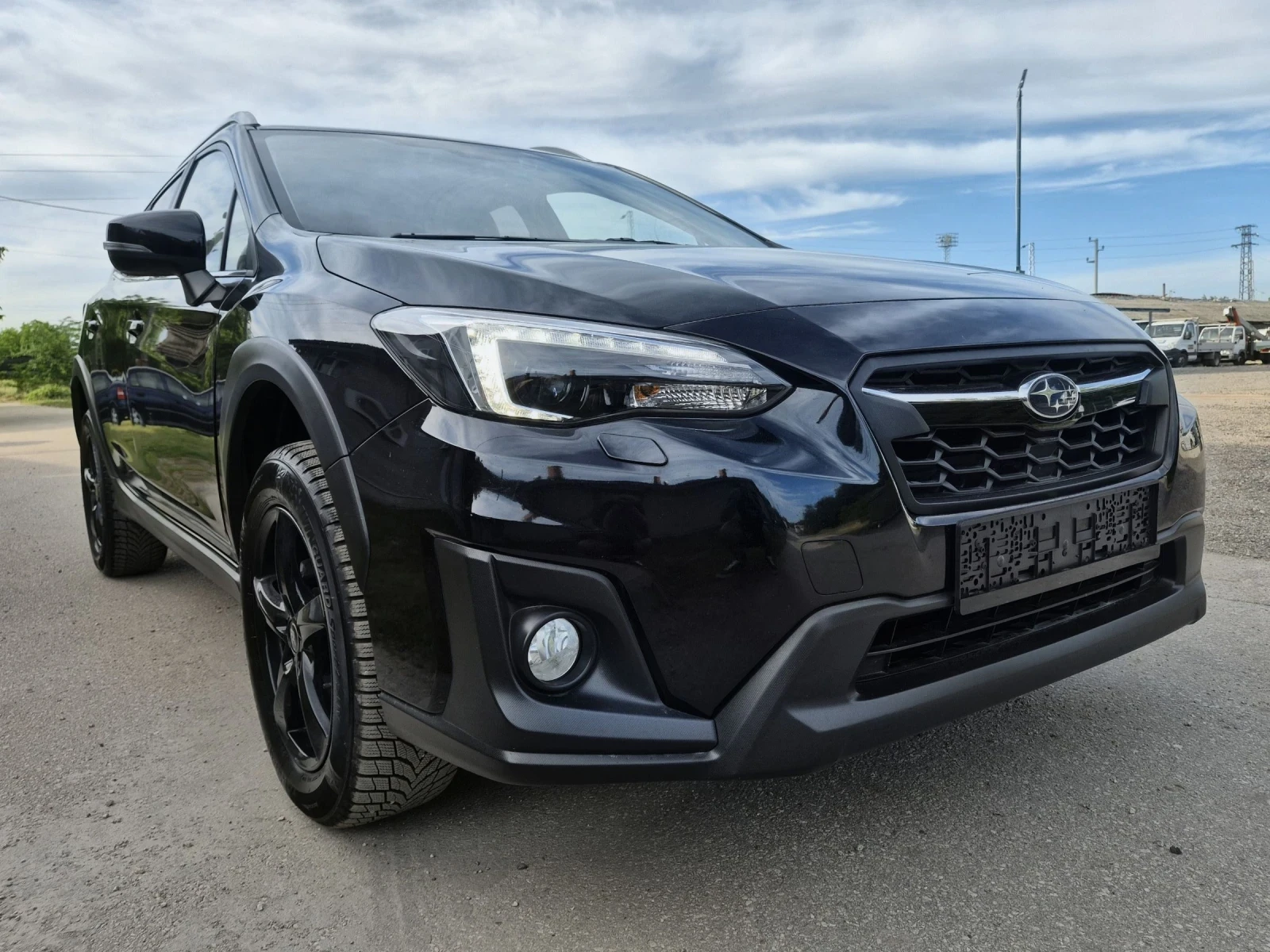 Subaru XV 2.0i 4WD АВТОМАТ , снимка 3 - Автомобили и джипове - 54727755