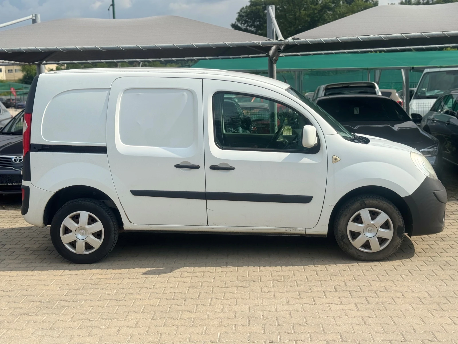 Renault Kangoo, снимка 5 - Автомобили и джипове - 55122463