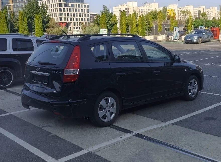 Hyundai I30 1.6 CRDI /FACELIFT/ 6-gang | Mobile.bg � ����������� 7