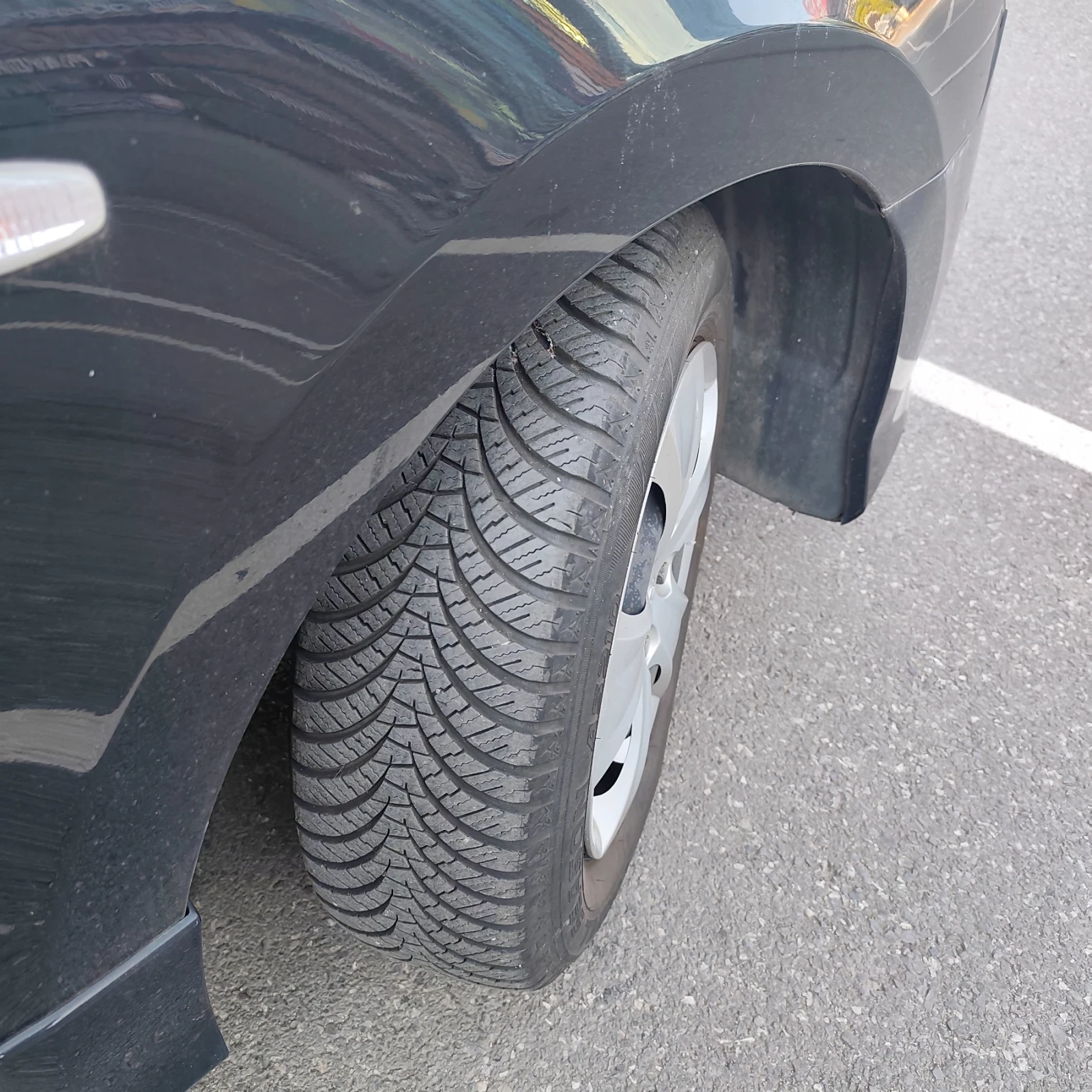 Hyundai I30 1.6 CRDI /FACELIFT/ 6-gang, снимка 15 - Автомобили и джипове - 55610006
