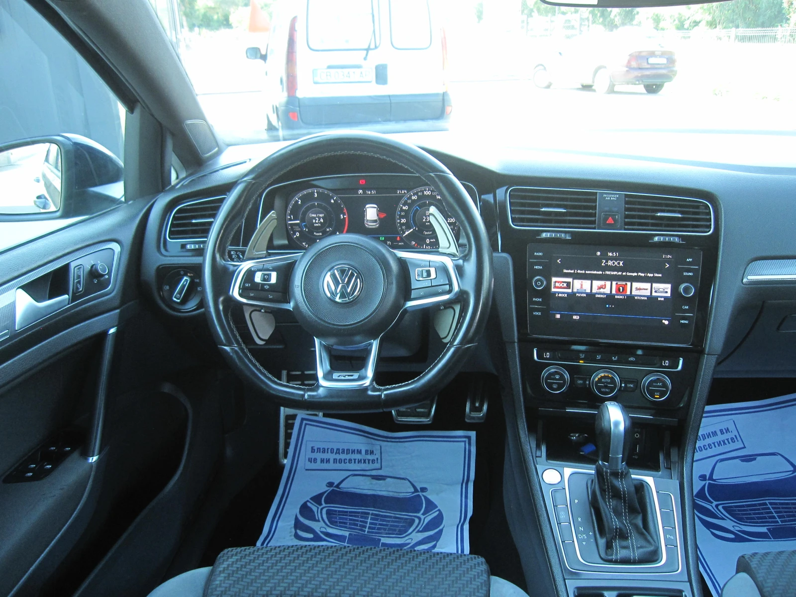 VW Golf R-Line, 1, 6-TDI, Digital, Matrix, снимка 7 - Автомобили и джипове - 55656056