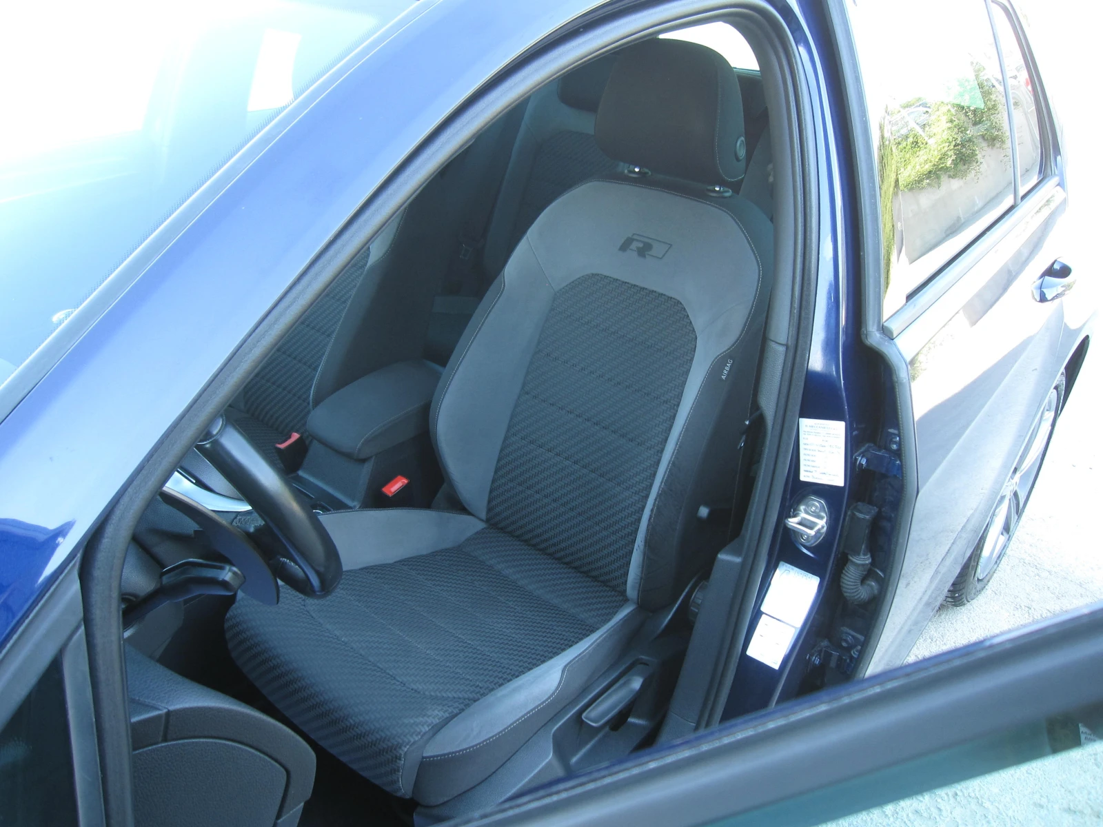 VW Golf R-Line, 1, 6-TDI, Digital, Matrix, снимка 9 - Автомобили и джипове - 55656056