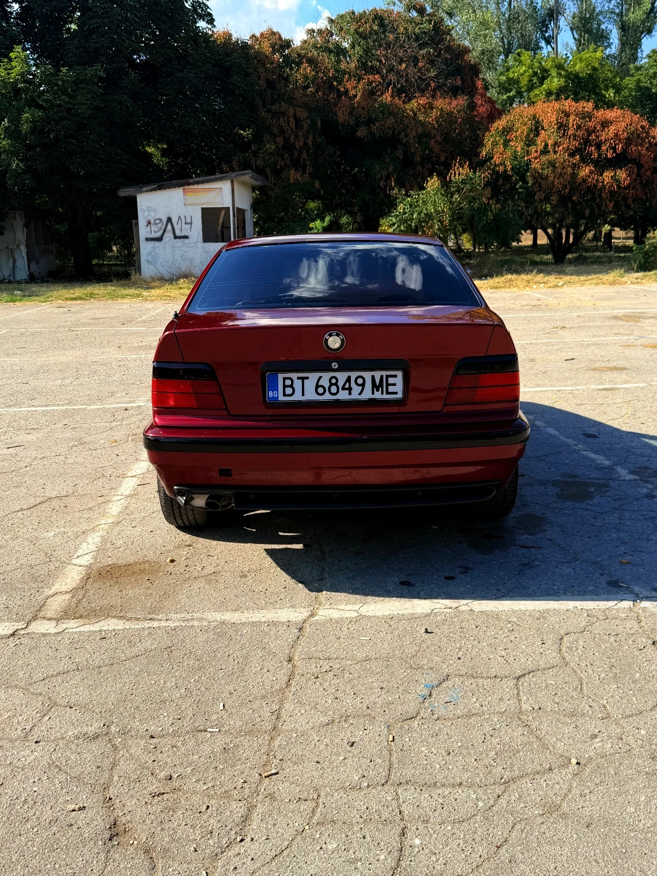 BMW 320, снимка 6 - Автомобили и джипове - 55837371