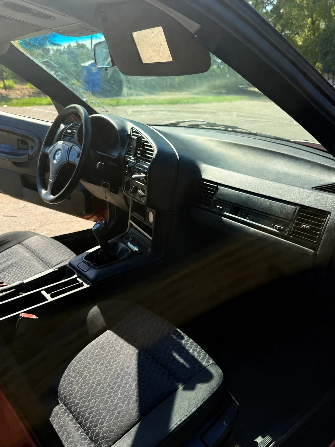 BMW 320, снимка 12 - Автомобили и джипове - 55837371