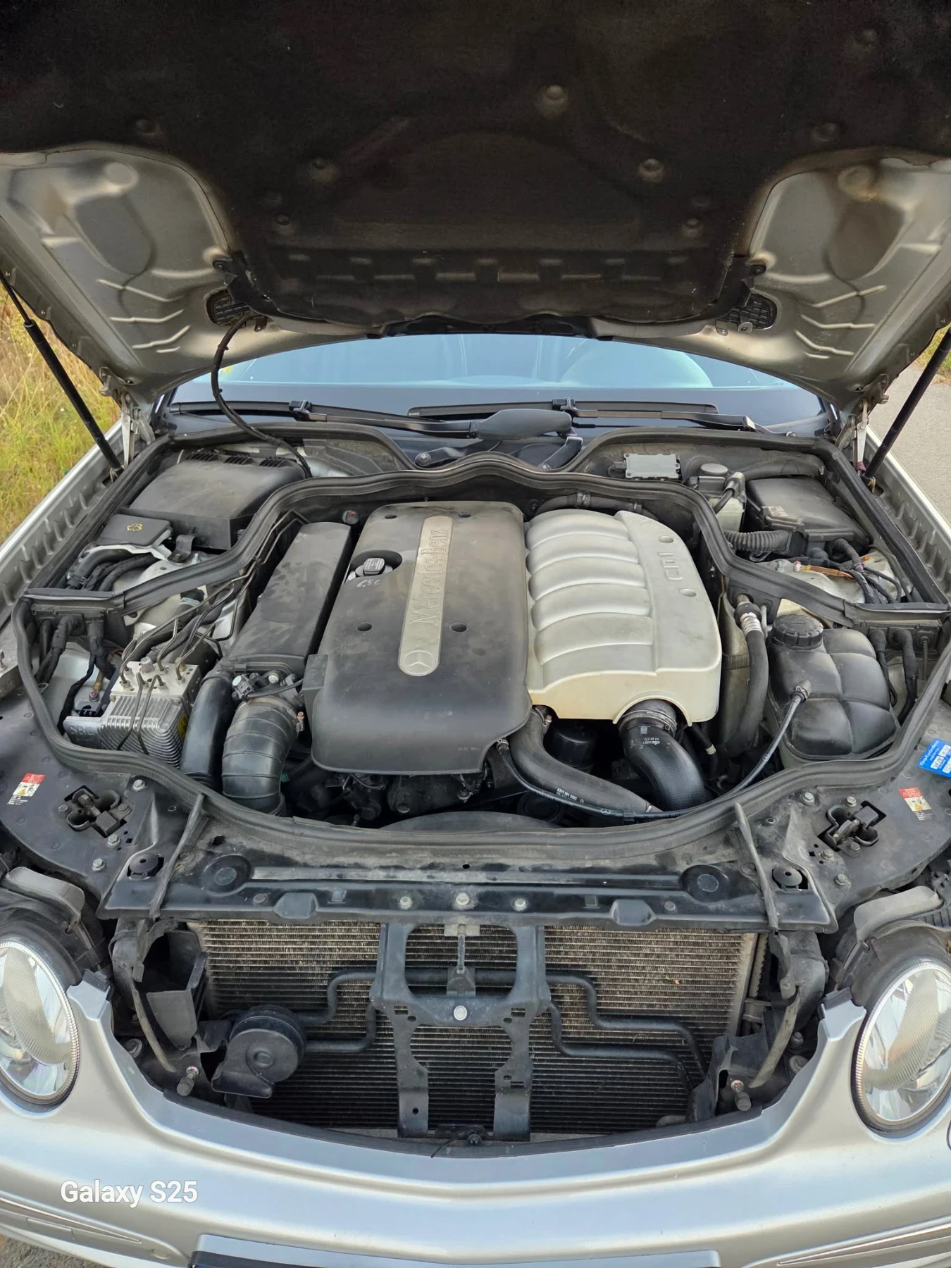 Mercedes-Benz E 270 2.7 CDI Avantgarde * Автомат* , снимка 13 - Автомобили и джипове - 56134035