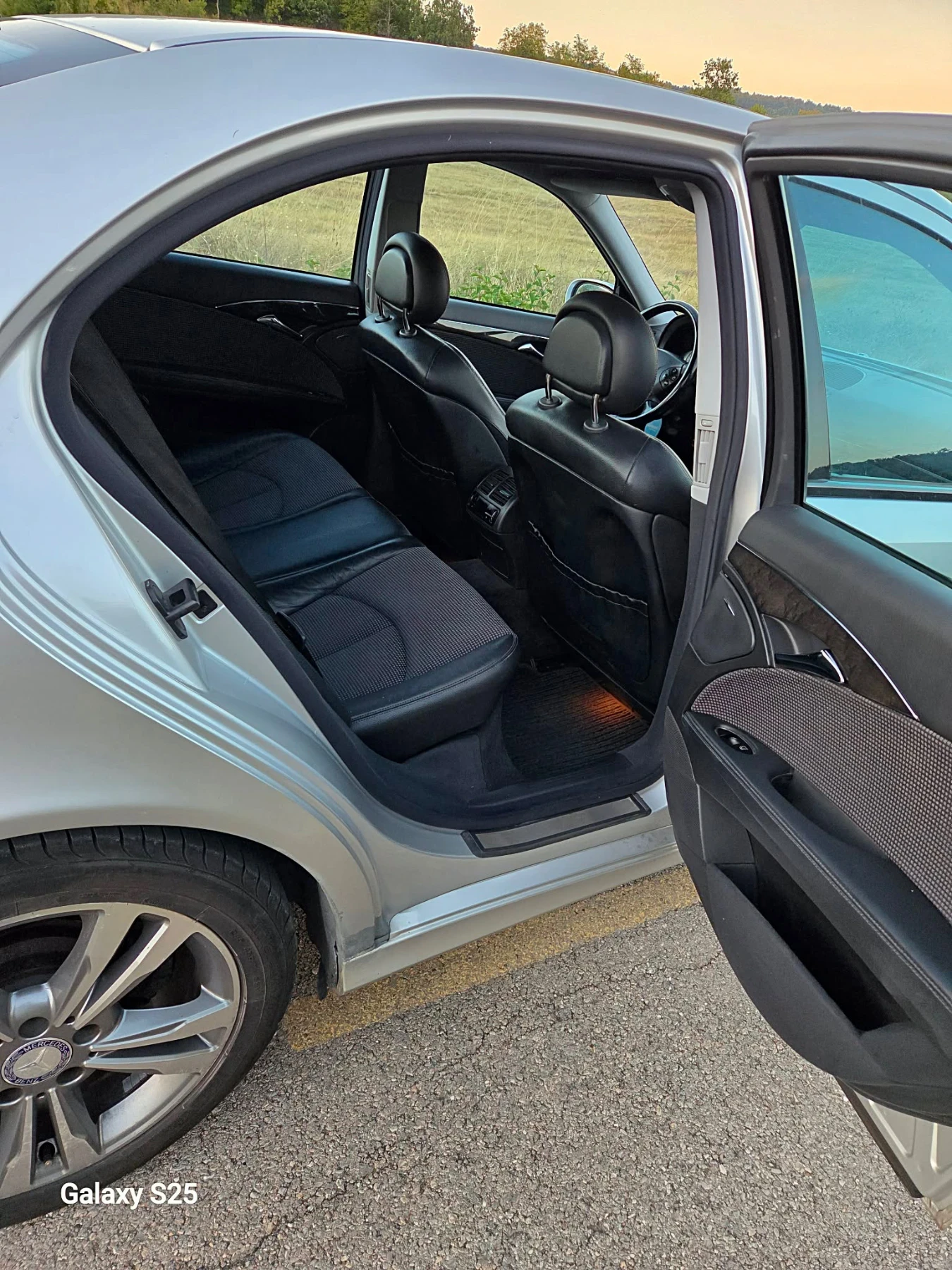 Mercedes-Benz E 270 2.7 CDI Avantgarde * Автомат* , снимка 10 - Автомобили и джипове - 56134035