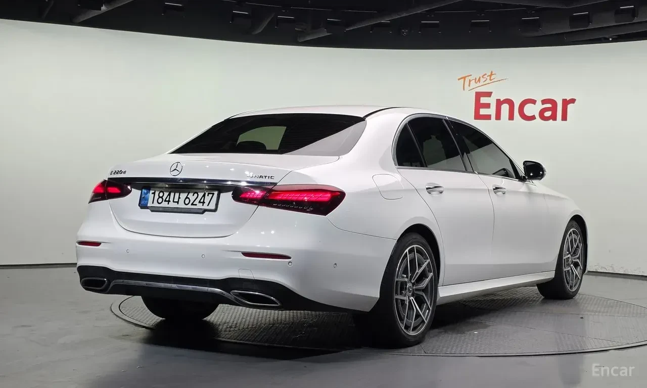 Mercedes-Benz E 220 AMG* LINE* 4MATIC* ���������* �����* 360������*  | Mobile.bg � ����������� 2