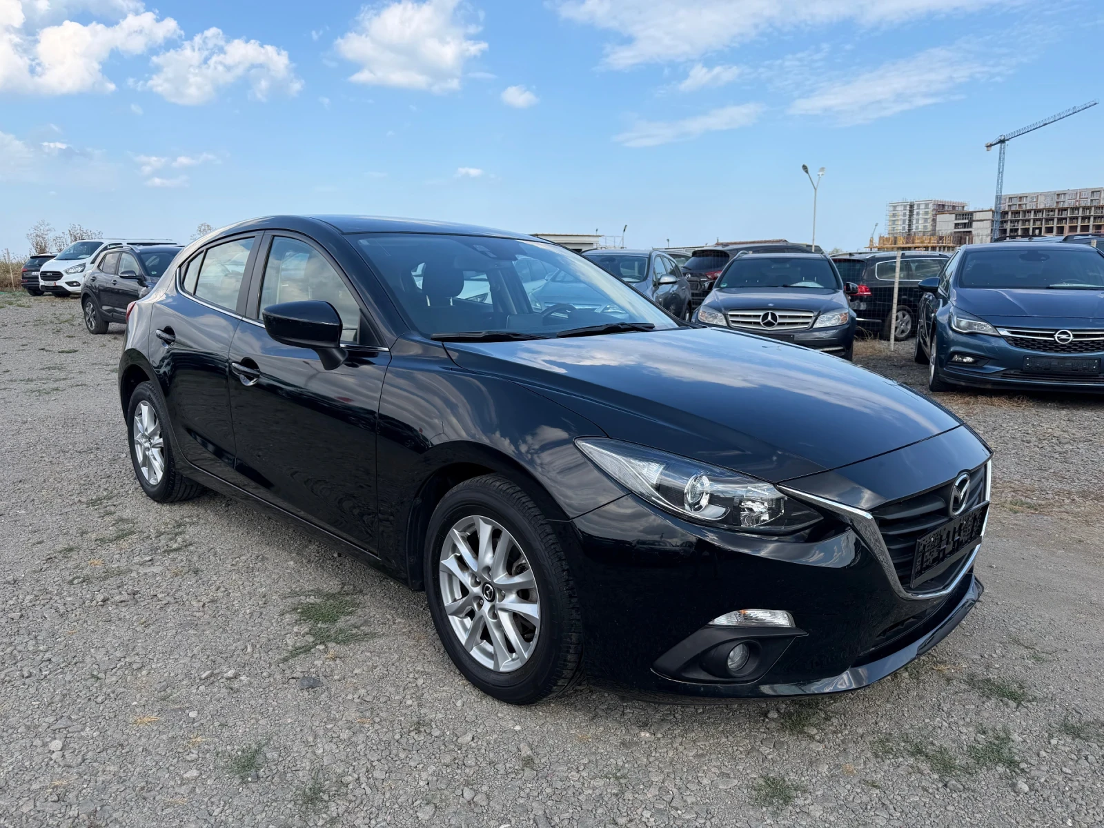 Mazda 3 1.5 ШВЕЙЦАРИЯ 95000км. , снимка 5 - Автомобили и джипове - 56330696