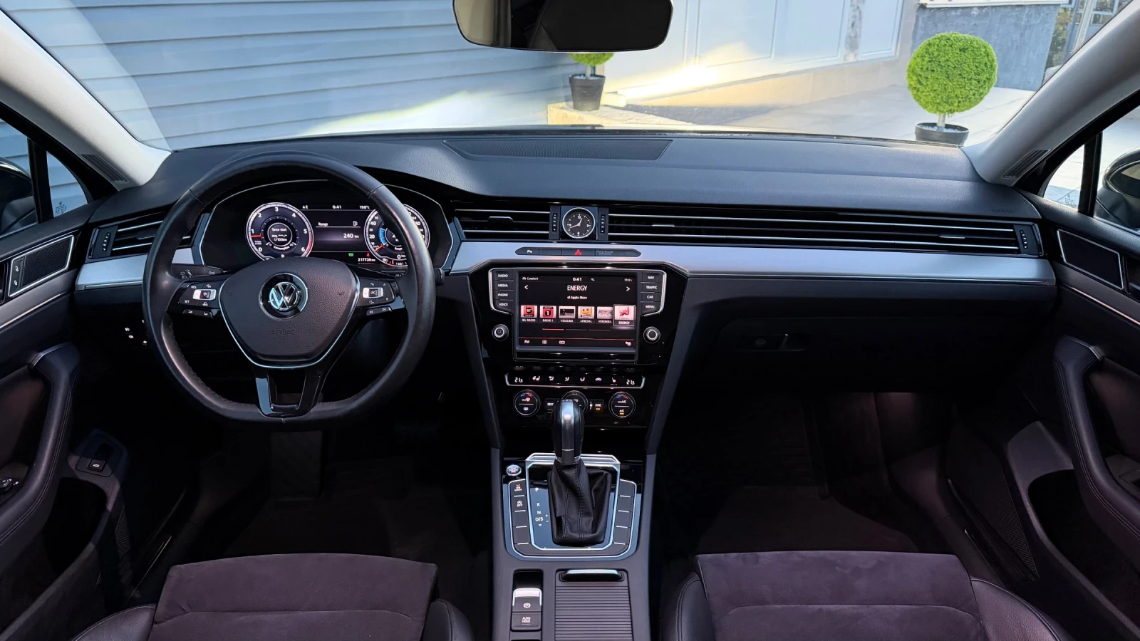 VW Passat 2.0 Highline, снимка 15 - Автомобили и джипове - 56602520