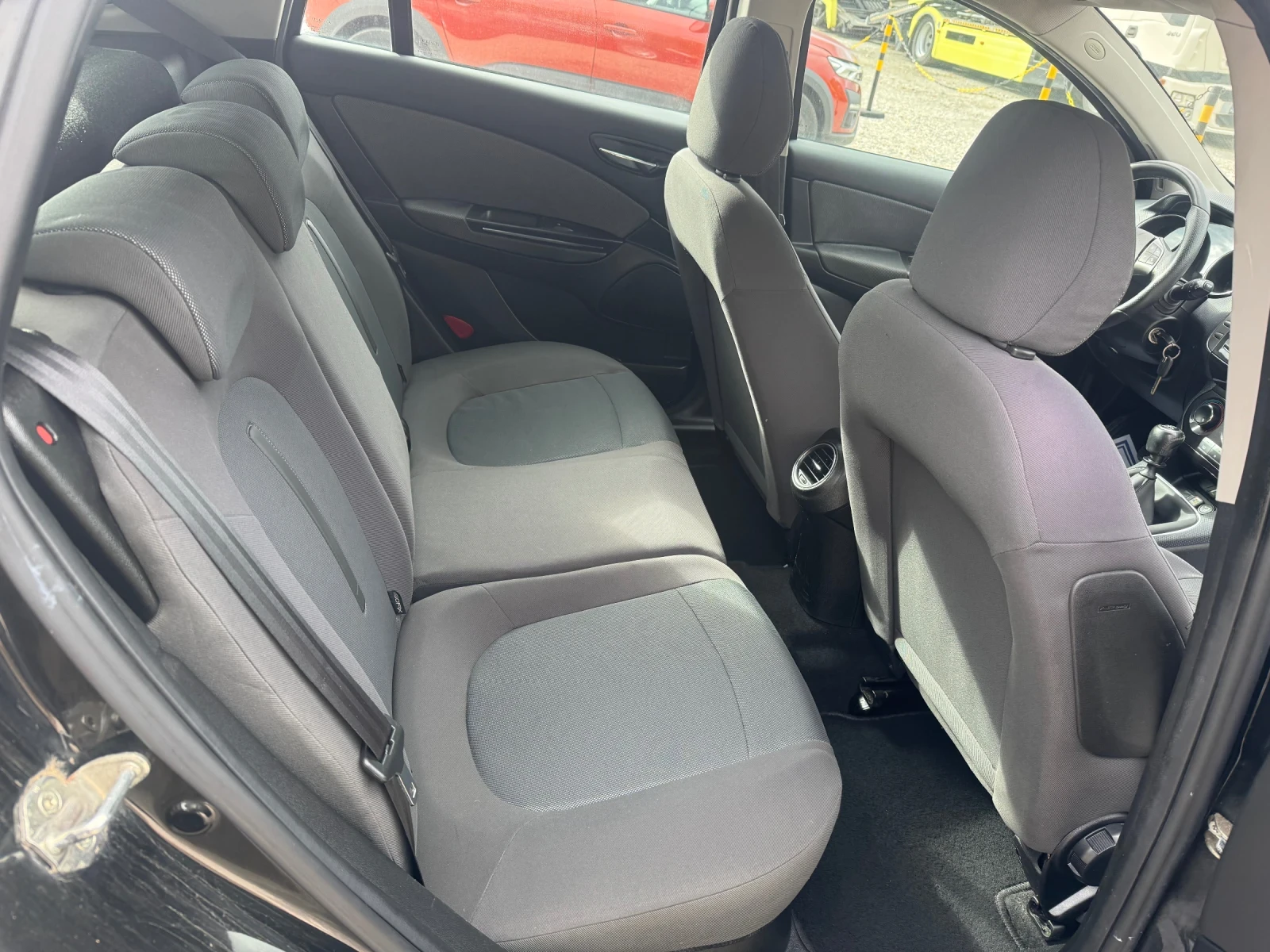 Fiat Bravo 1.4 gas-6 skorosti | Mobile.bg � ����������� 9