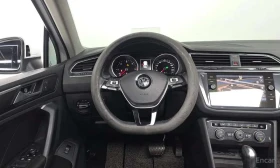 VW Tiguan 2.0 TDI Prestige| HUD| PANO| ПАМЕТ| 2 КЛЮЧА| , снимка 12