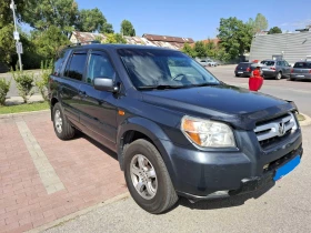     Honda Pilot  /