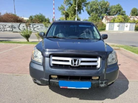     Honda Pilot  /