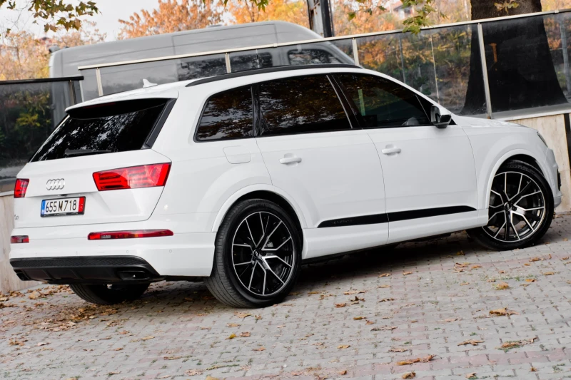 Audi Q7 B&O/22/PANO/6+ 1, снимка 7 - Автомобили и джипове - 47779447