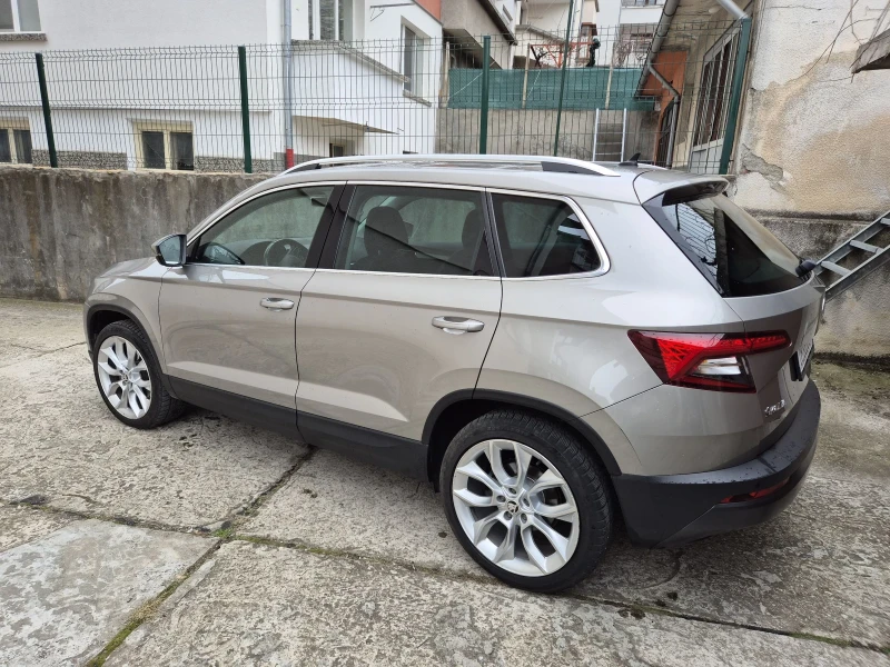 Skoda Karoq, снимка 2 - Автомобили и джипове - 48929747