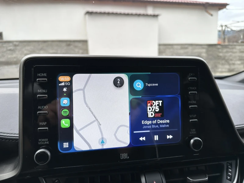 Toyota C-HR 2.0 HYBRID, снимка 12 - Автомобили и джипове - 52825272