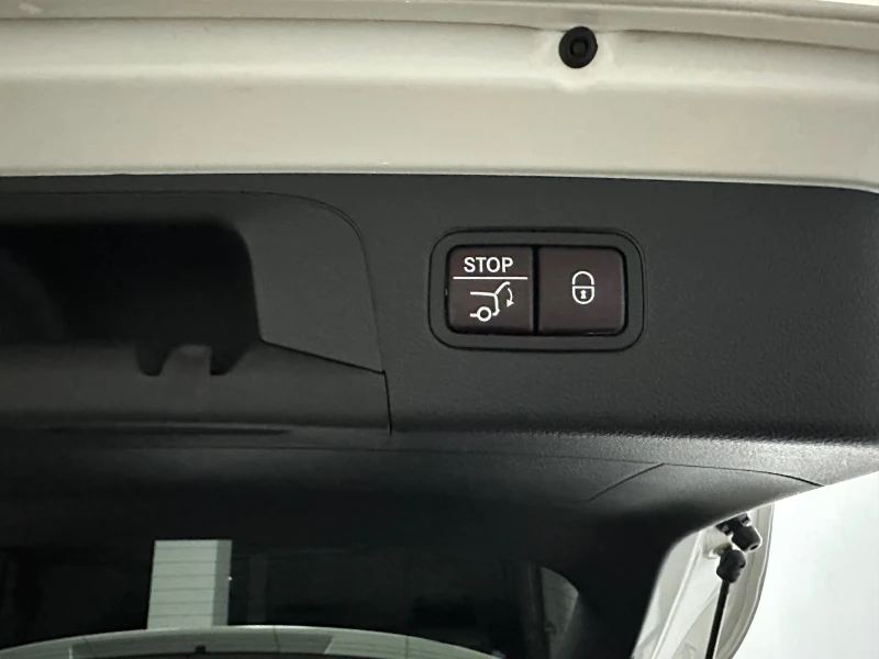 Mercedes-Benz GLC 220 CDI, снимка 9 - Автомобили и джипове - 52921121