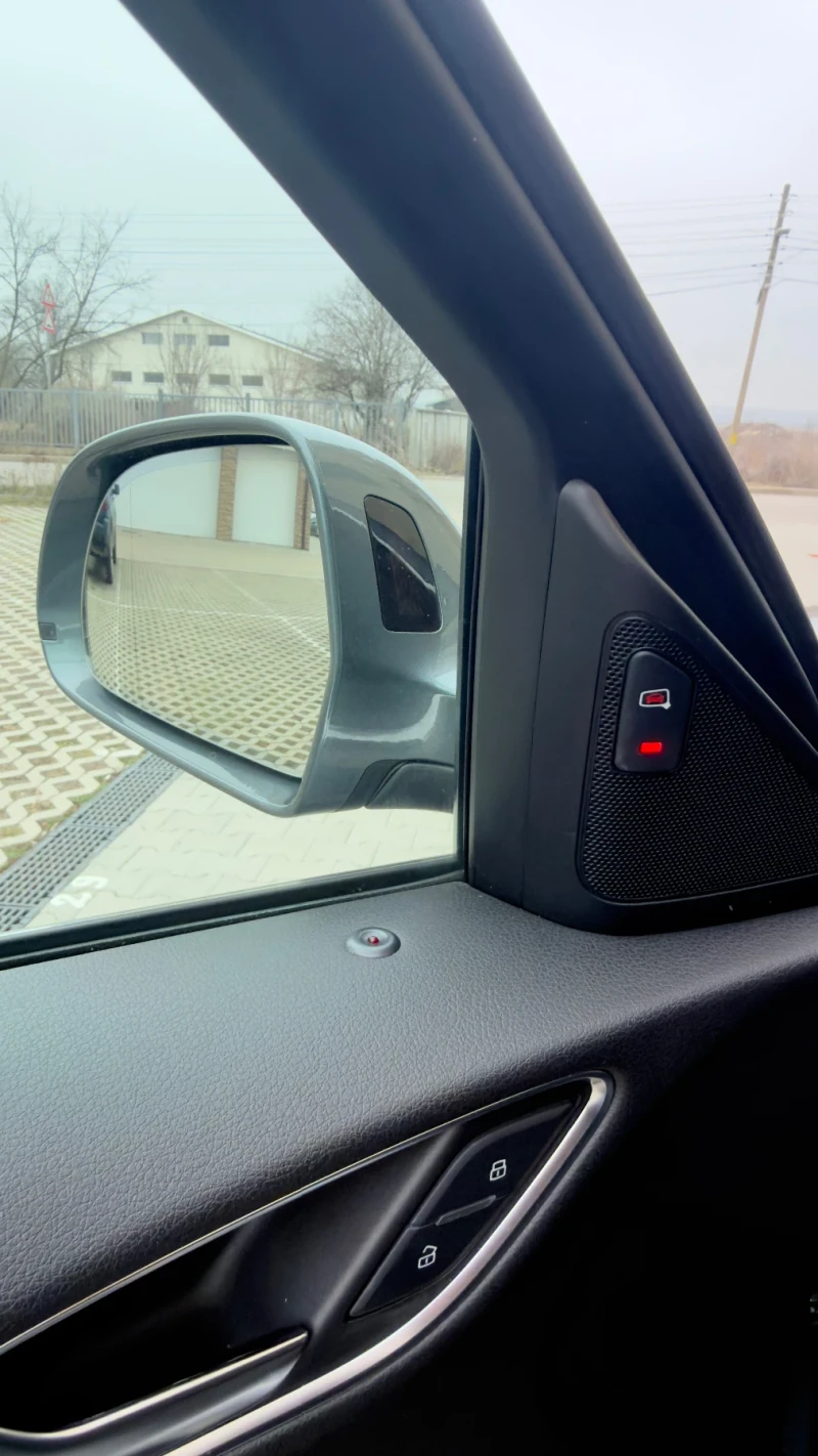 Audi Q3 2.0 Quattro 177k.c. , снимка 11 - Автомобили и джипове - 53469663