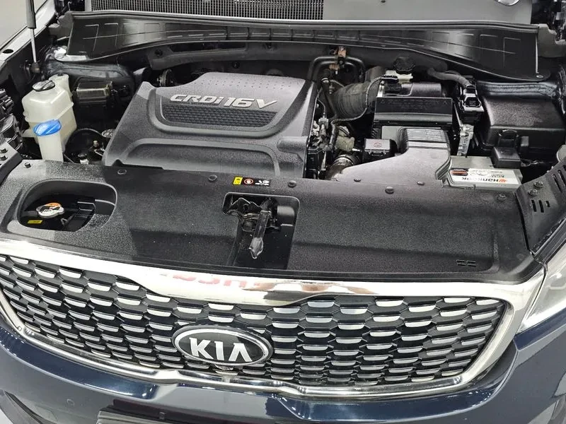 Kia Sorento 2.2 CRDI 4WD - САМО 30% АВАНС, снимка 6 - Автомобили и джипове - 56017293