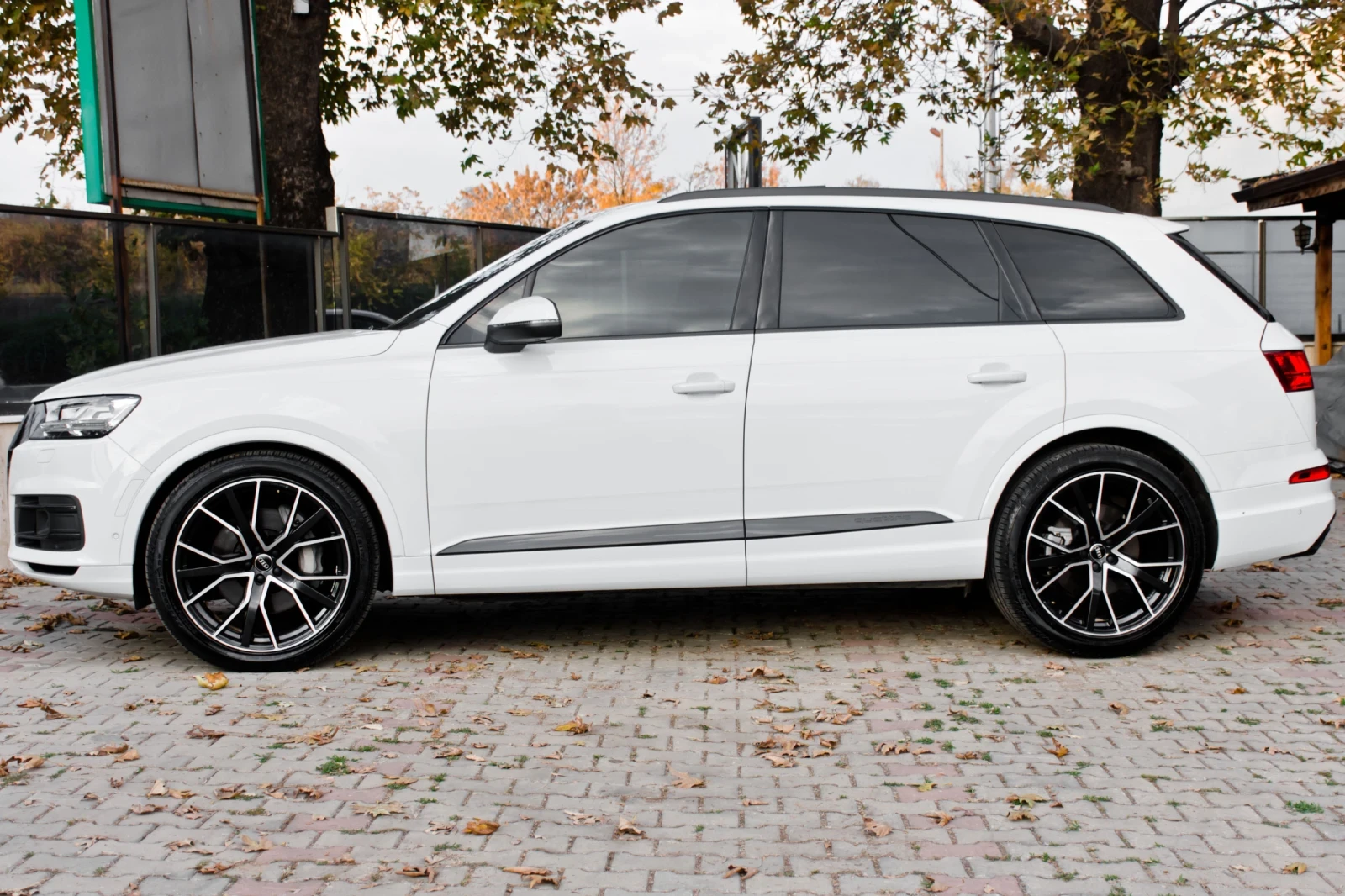 Audi Q7 55/B&O/22/PANO/6+ 1 - изображение 4