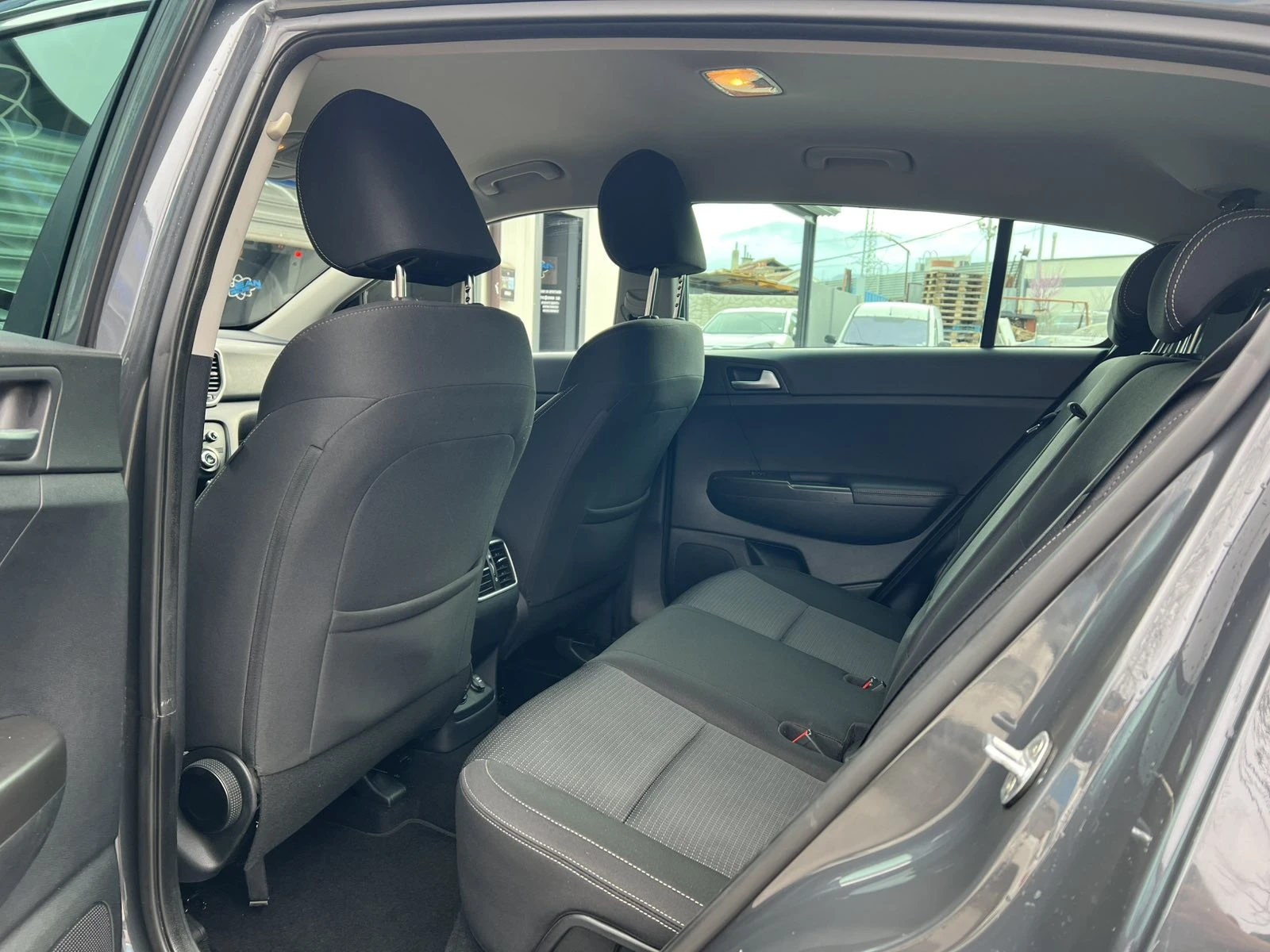 Kia Sportage CRDI - изображение 6