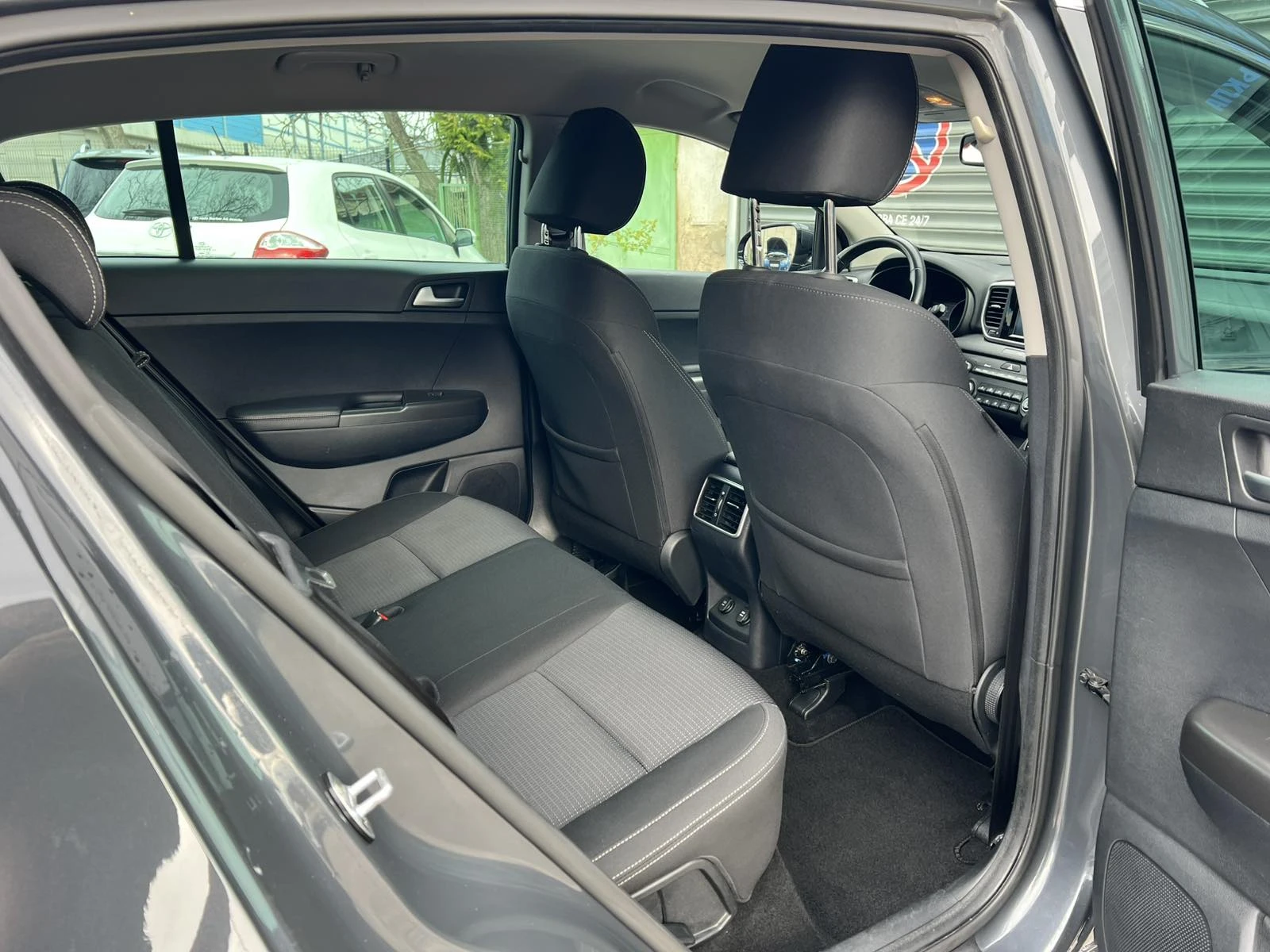 Kia Sportage CRDI - изображение 5