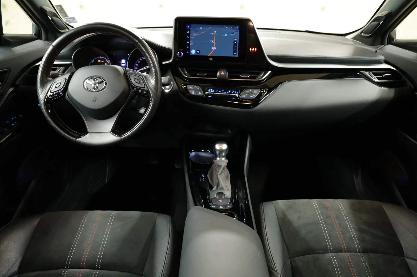 Toyota C-HR GR Sport JBL - изображение 9