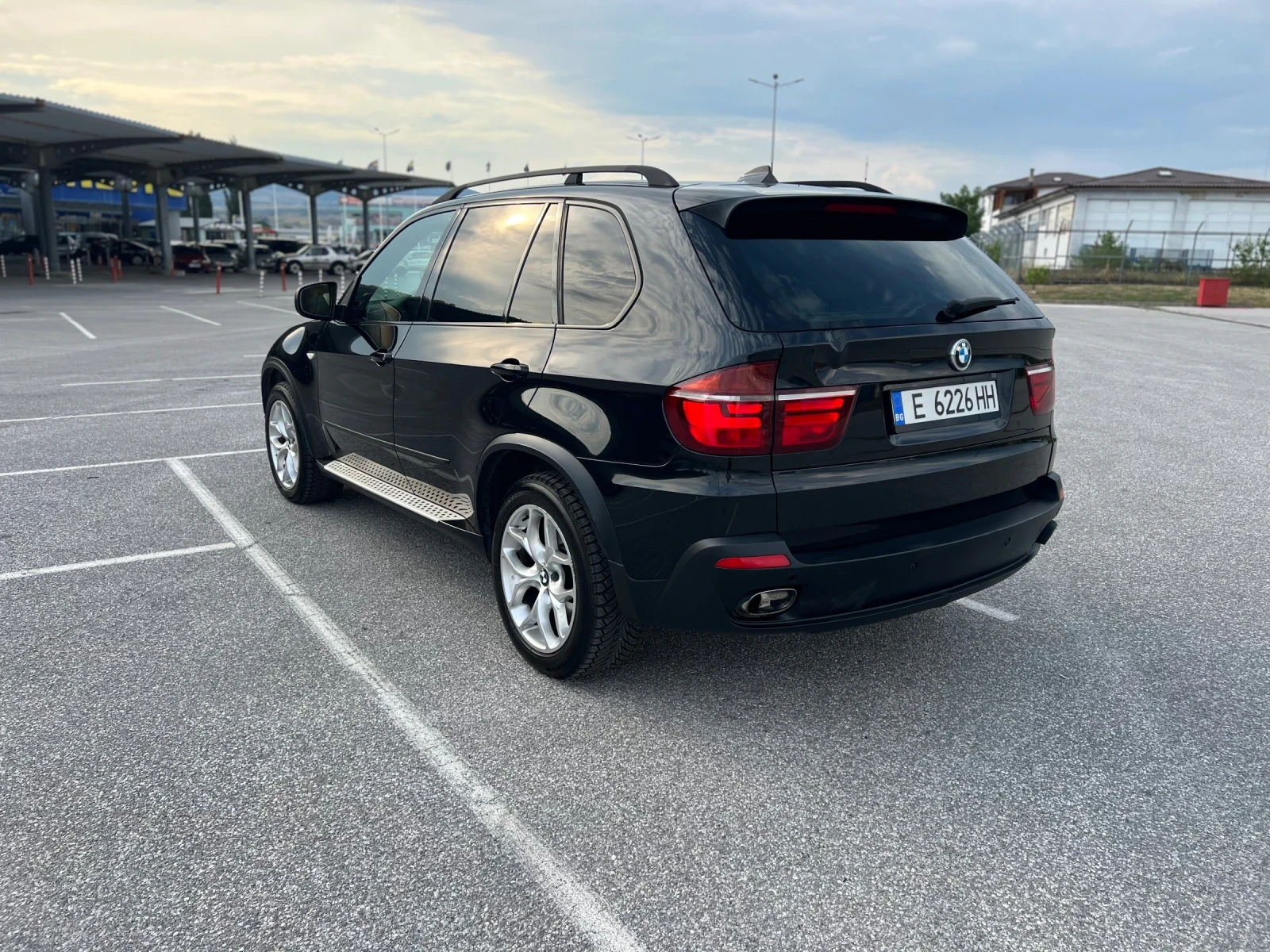 BMW X5 4.8  - изображение 4