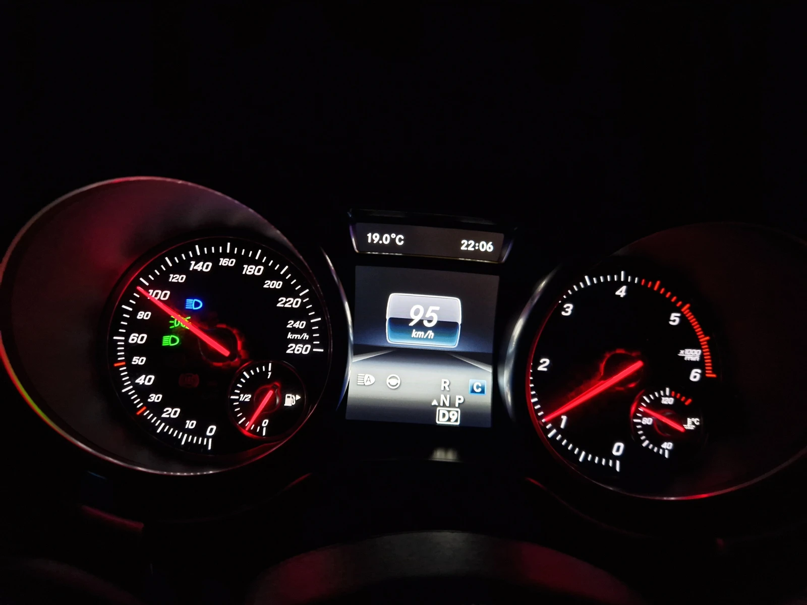 Mercedes-Benz GLE Coupe 9G   | Mobile.bg   16