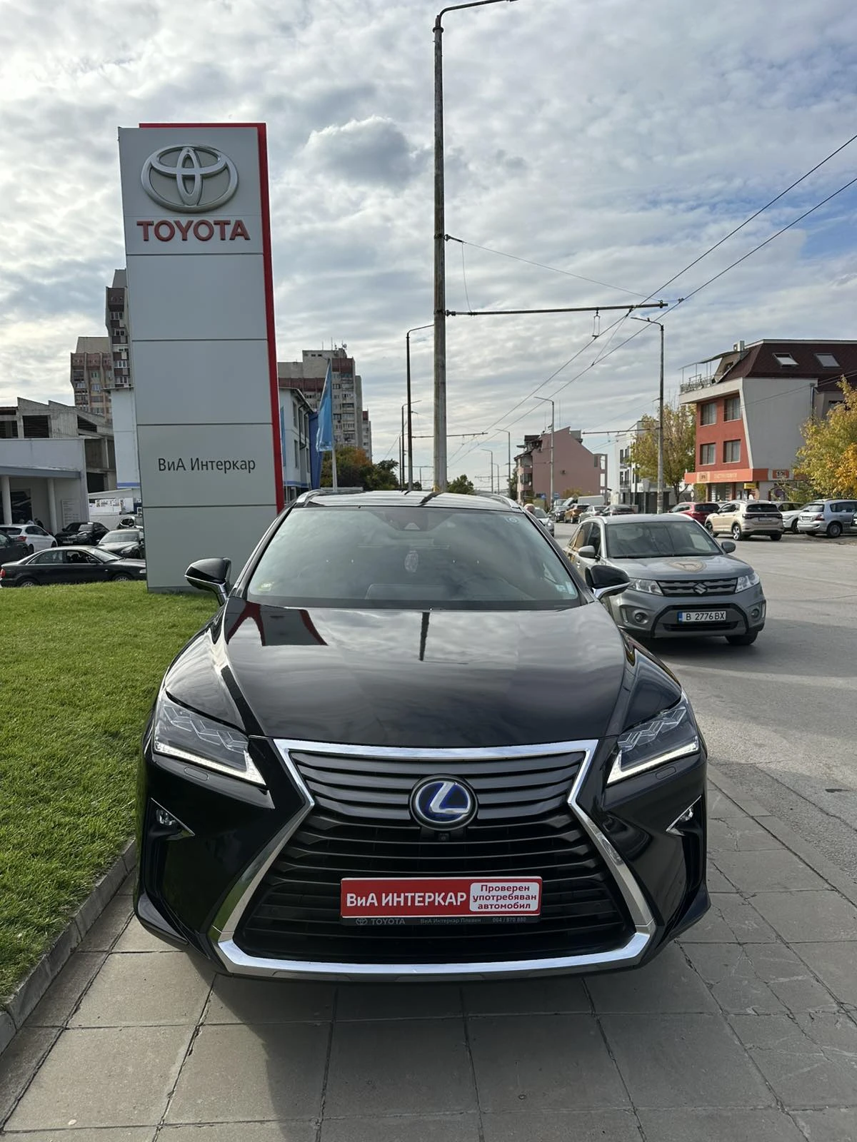 Lexus RX 450h AWD Luxury - изображение 2