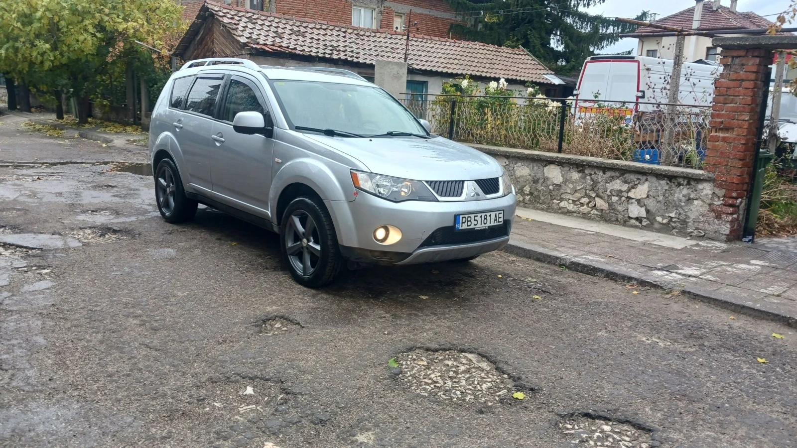 Mitsubishi Outlander 2.0 4х4 - изображение 2