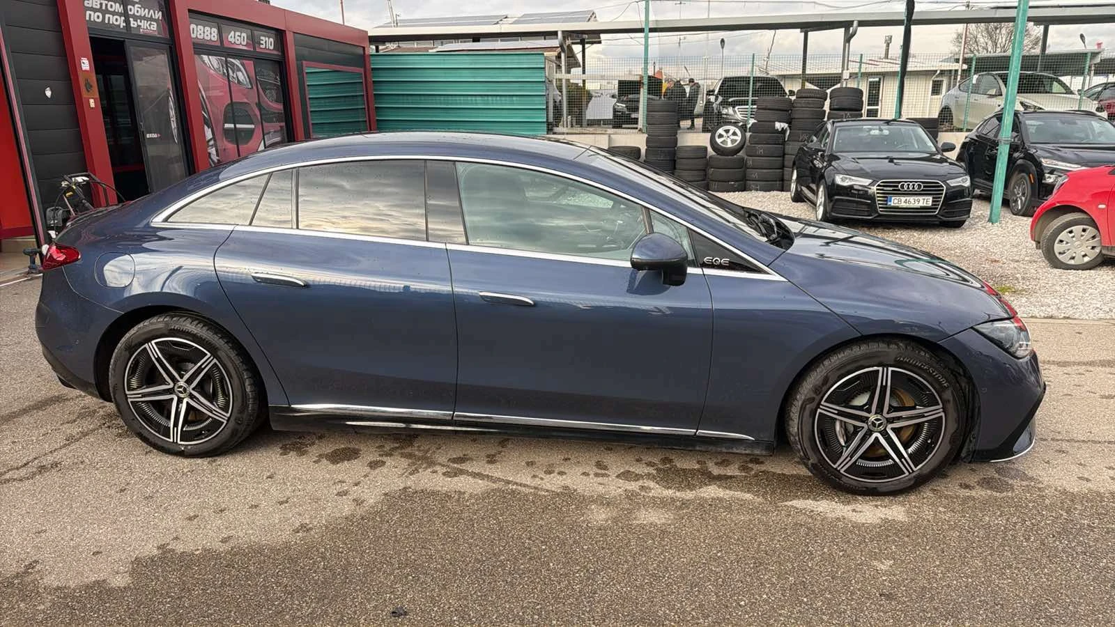 Mercedes-Benz EQE 350 AMG 4-MATIC - изображение 3