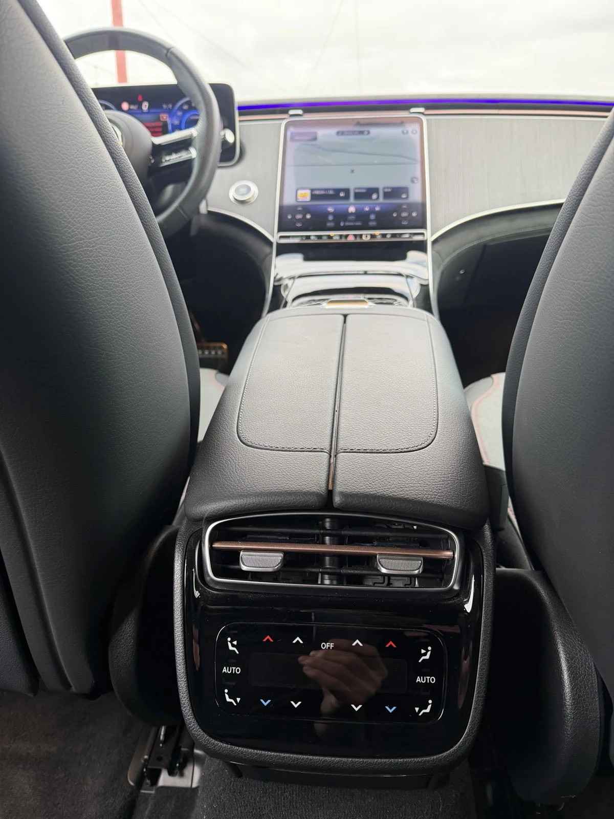 Mercedes-Benz EQE 350 AMG 4-MATIC | Mobile.bg � ����������� 14