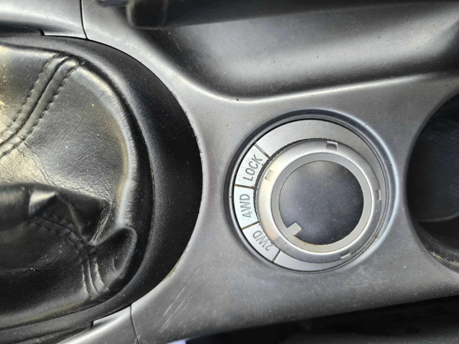 Mitsubishi Outlander 4x4 7 mesta, снимка 13 - Автомобили и джипове - 53798119