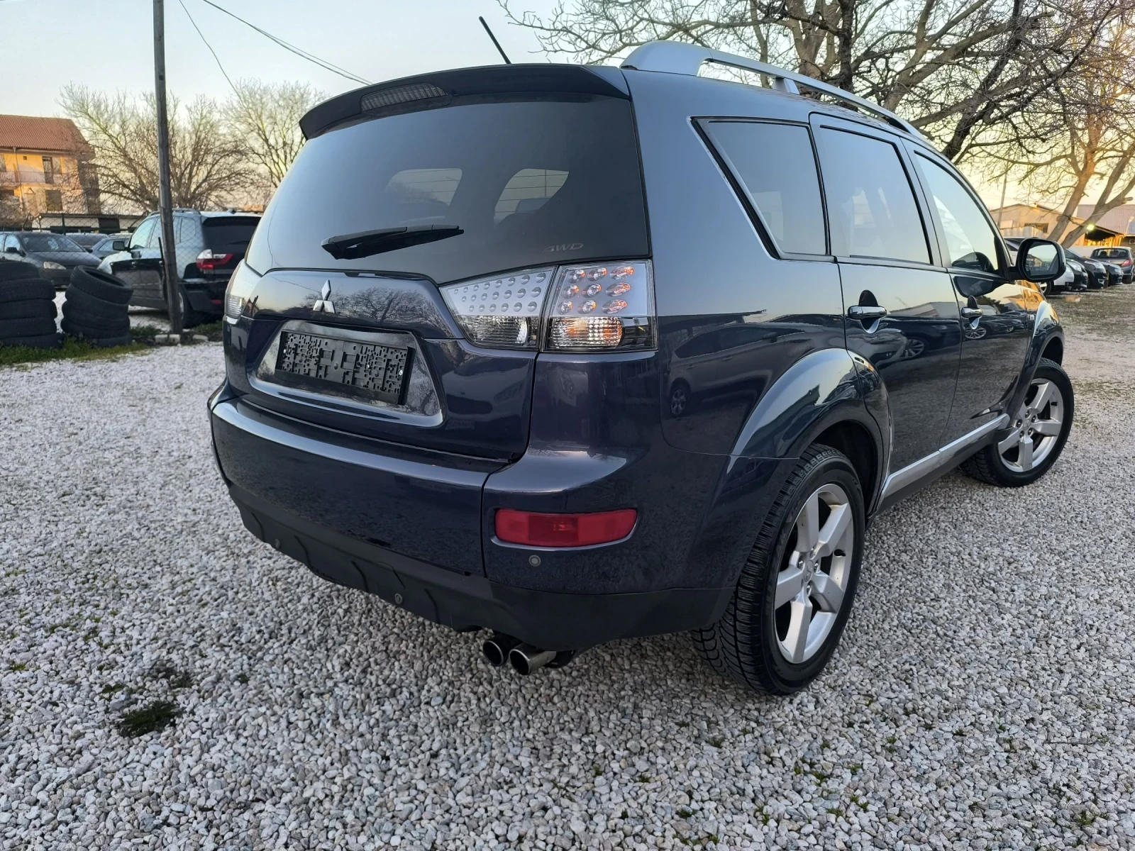 Mitsubishi Outlander 4x4 7 mesta | Mobile.bg � ����������� 6