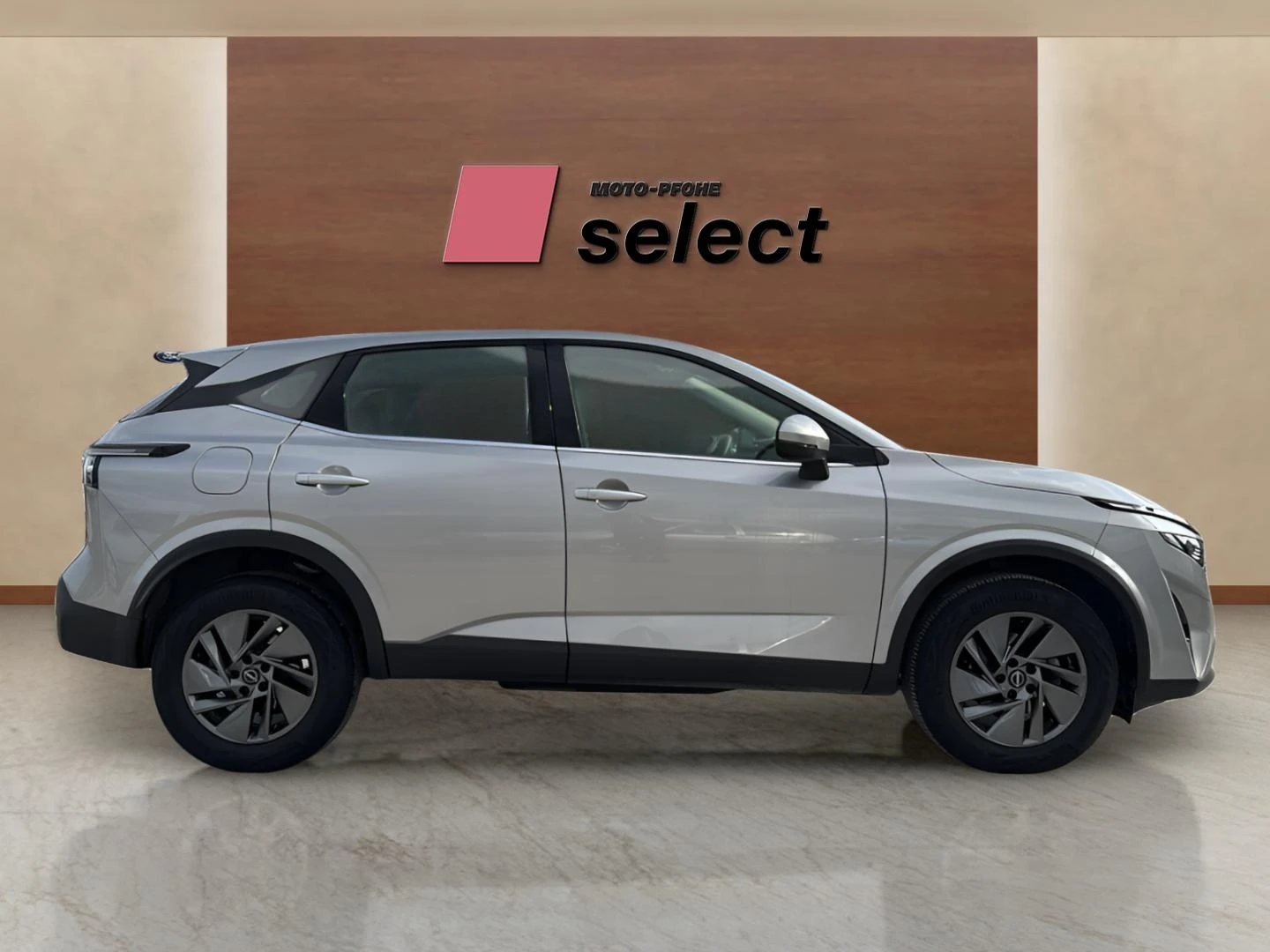 Nissan Qashqai 1.3, снимка 5 - Автомобили и джипове - 54184811