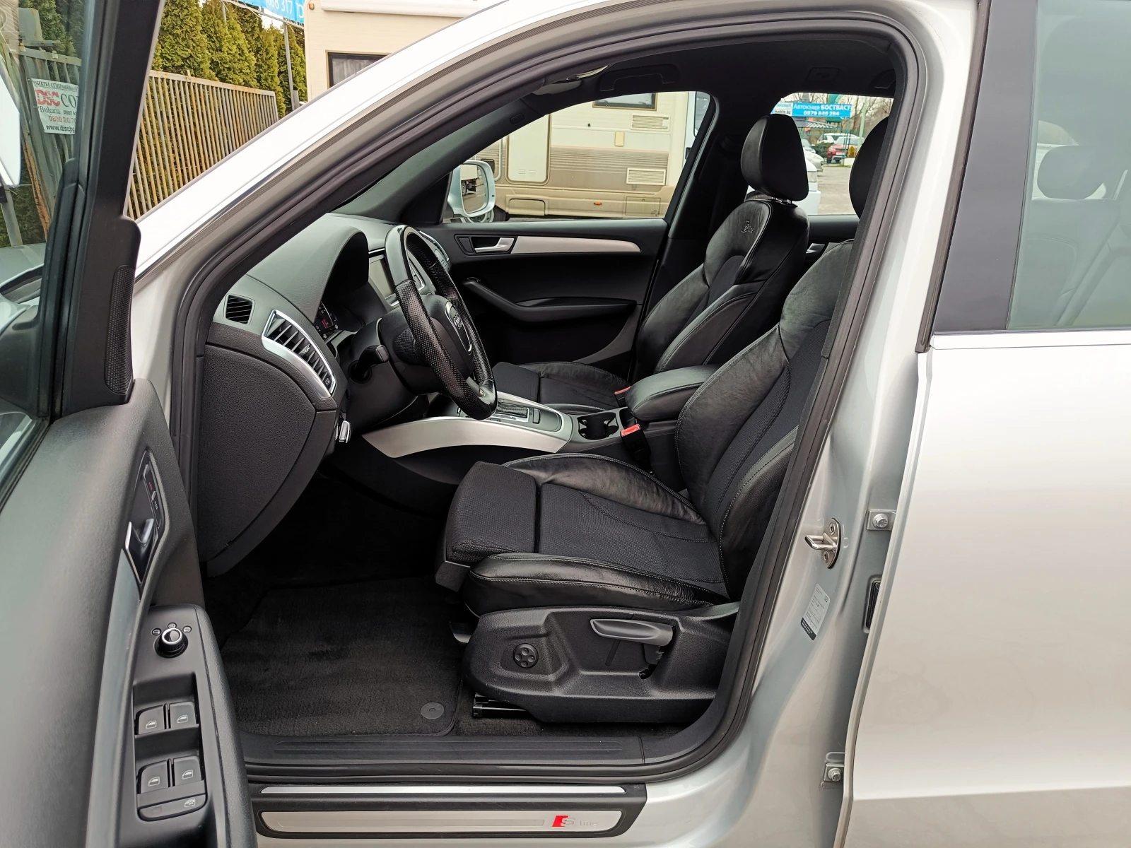 Audi Q5 2.0 TDi* Quattro* S-Line* АВТОМАТИК* НОВ ВНОС* , снимка 9 - Автомобили и джипове - 54196100