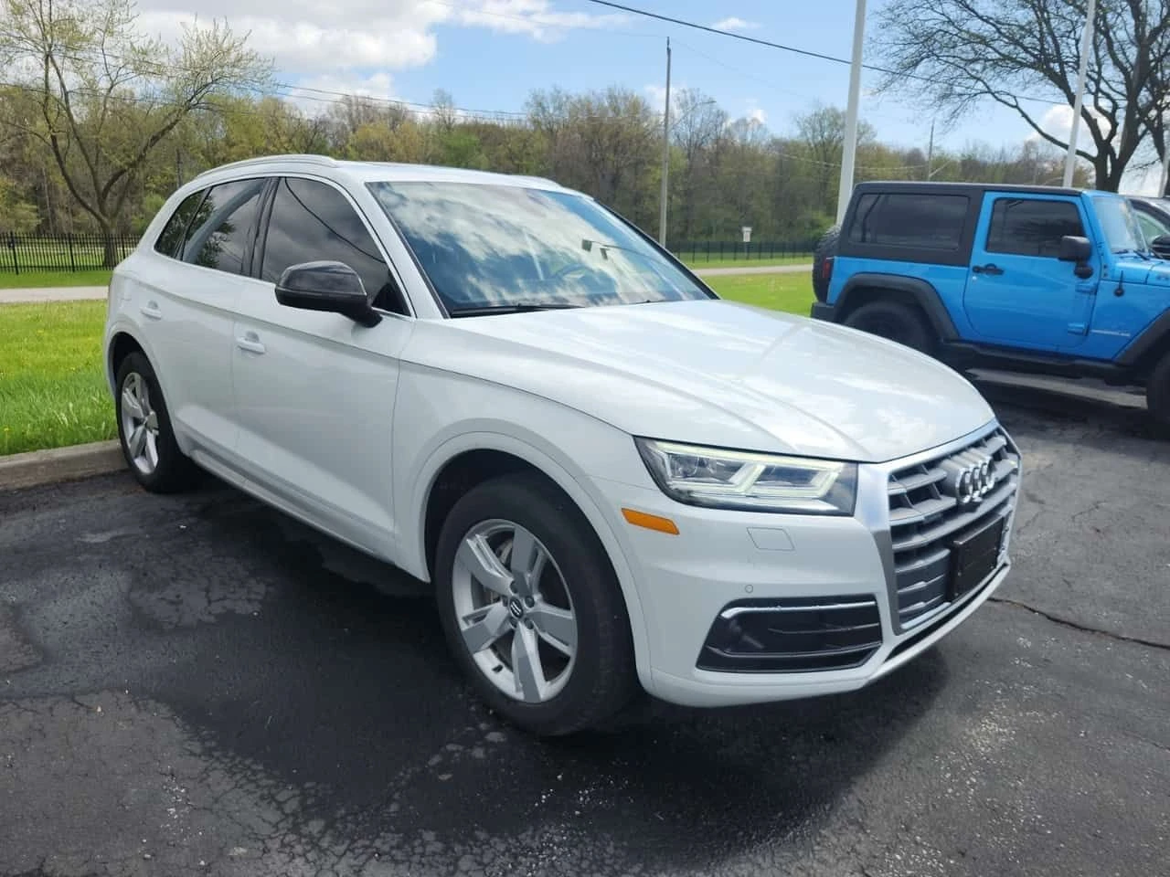 Audi Q5 * PRESTIGE * ПАНО * ОБДУХВАНЕ * 360 * KEYLESS * , снимка 2 - Автомобили и джипове - 54348778