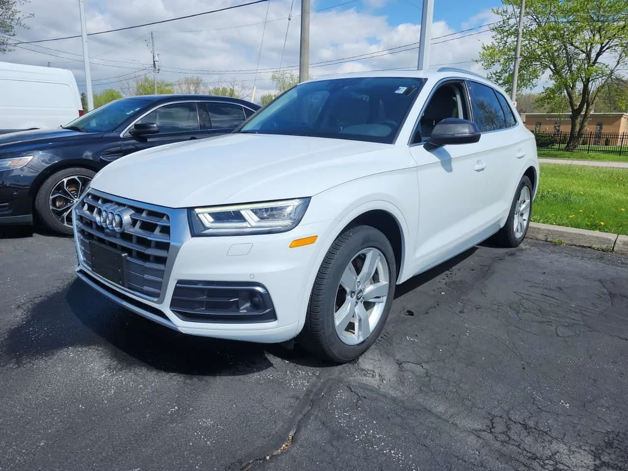 Audi Q5 * PRESTIGE * ПАНО * ОБДУХВАНЕ * 360 * KEYLESS * 
