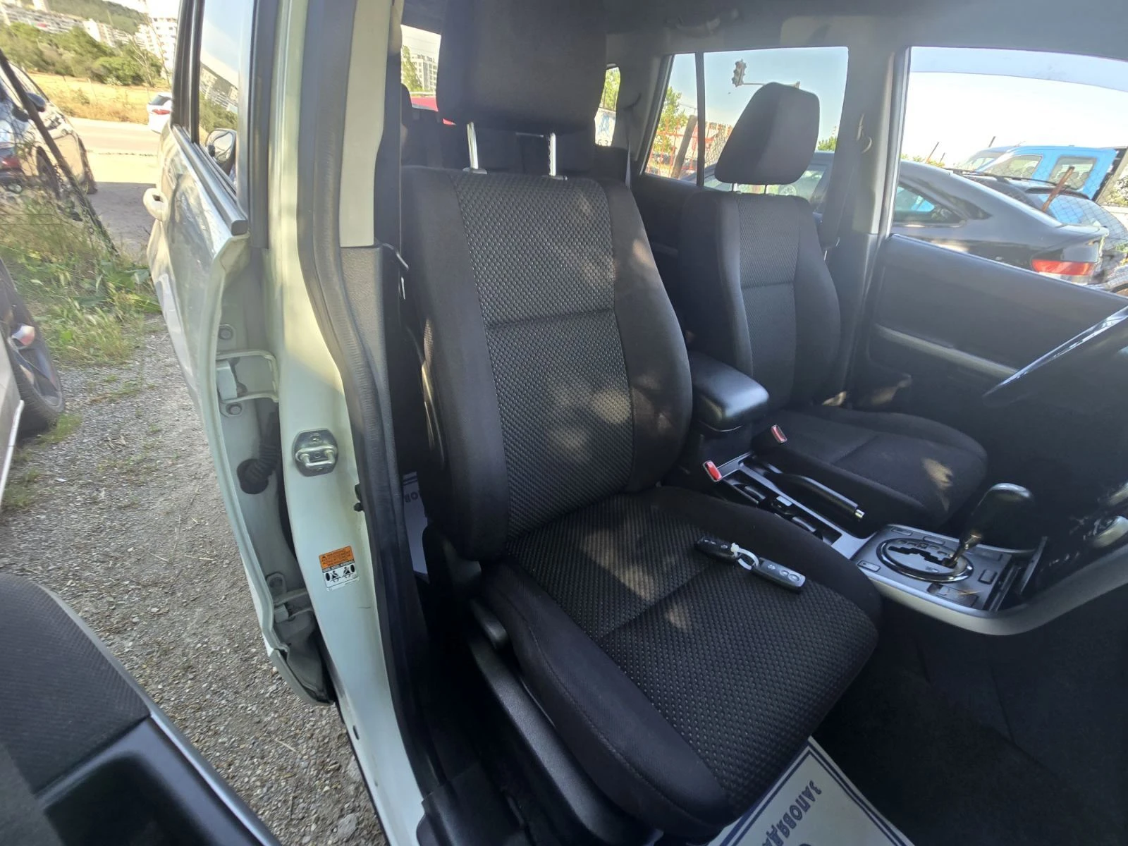 Suzuki Grand vitara 2.4i/170к.с./АВТОМАТ, снимка 12 - Автомобили и джипове - 54837370