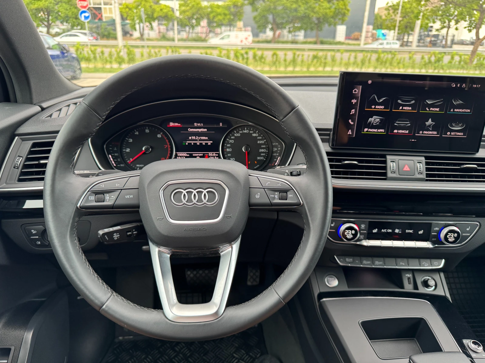Audi Q5, снимка 9 - Автомобили и джипове - 55384125