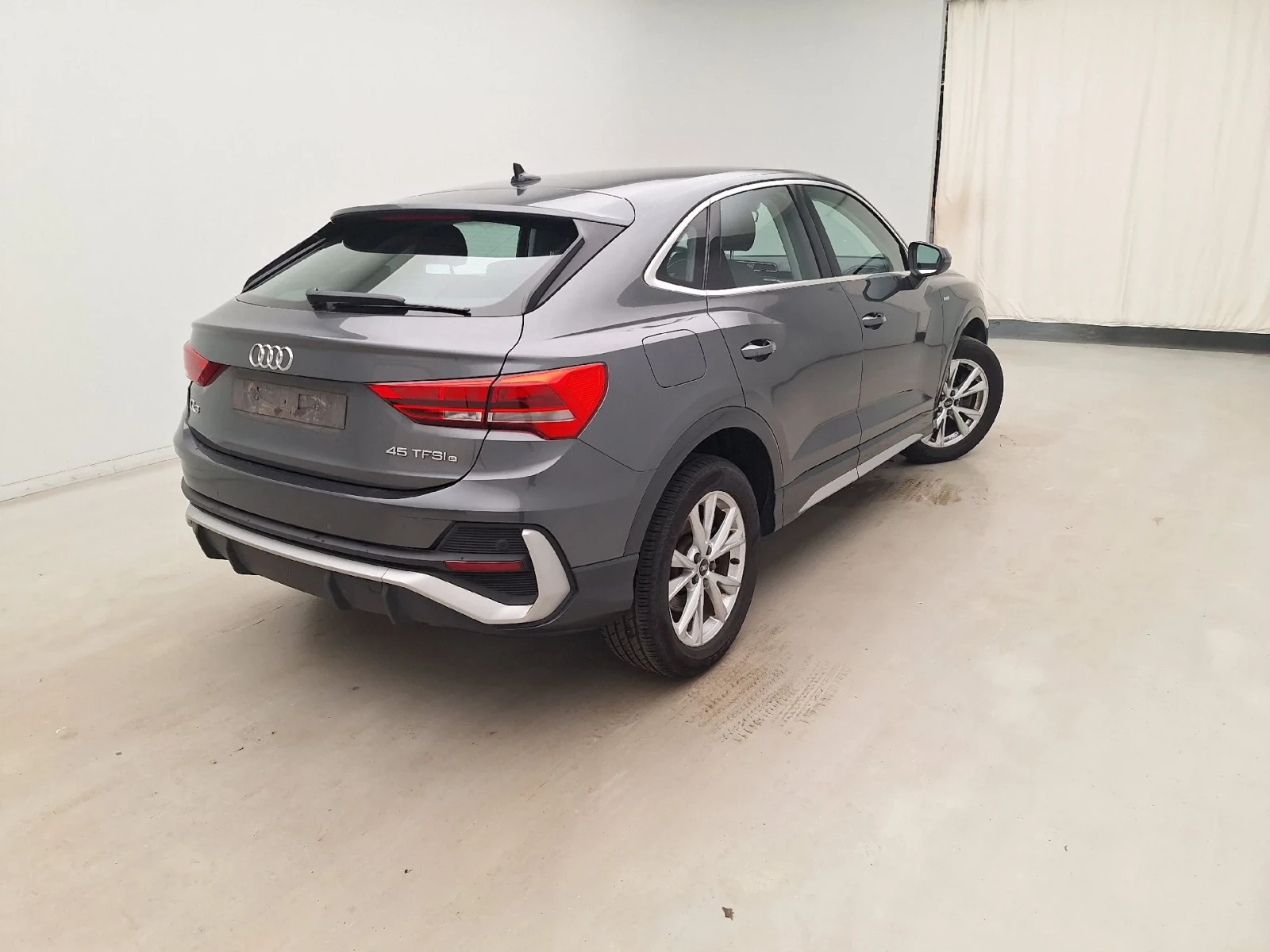 Audi Q3 Sportback 45 TFSI e S tronic S Line, снимка 6 - Автомобили и джипове - 56205157