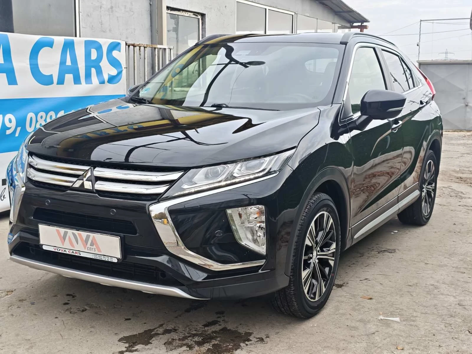 Mitsubishi Eclipse Cross 1.5i-163к.с 1.5 T-MIVEC Intro Edition 2WD