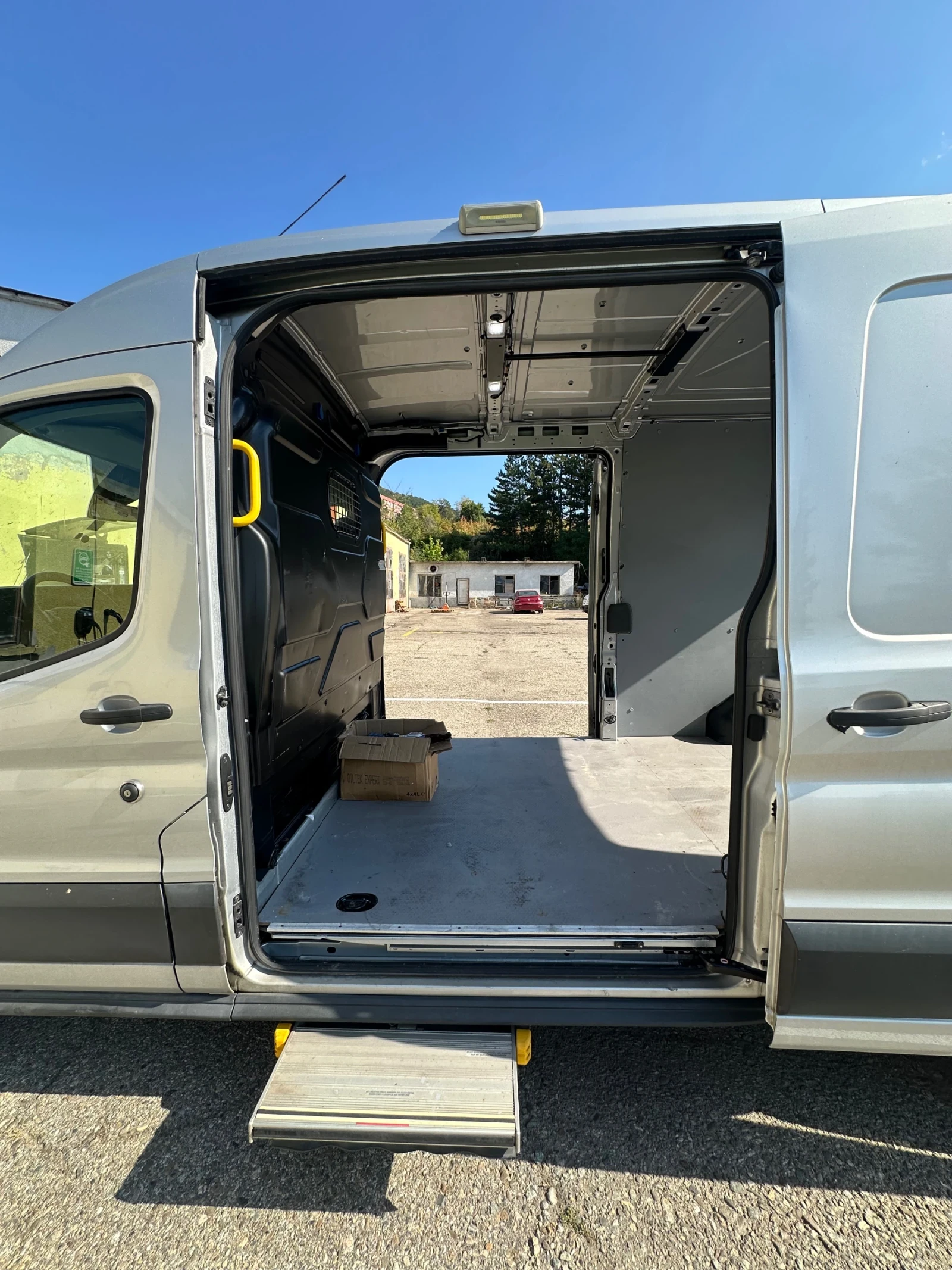 Ford Transit | Mobile.bg � ����������� 12